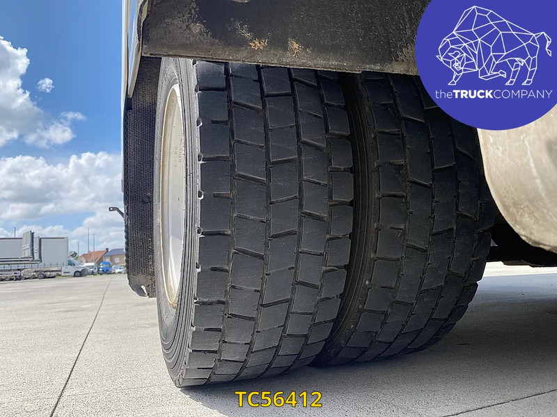 Renault D 240 - Camion frigider: Foto 5 Renault D 240 - Camion frigider: Foto 5