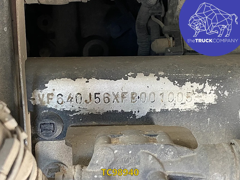 Renault D 240 - Camion furgon: Foto 3 Renault D 240 - Camion furgon: Foto 3