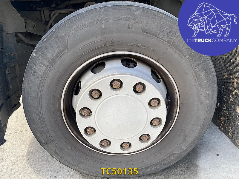 Renault D 320 - Camion frigider: Foto 3 Renault D 320 - Camion frigider: Foto 3