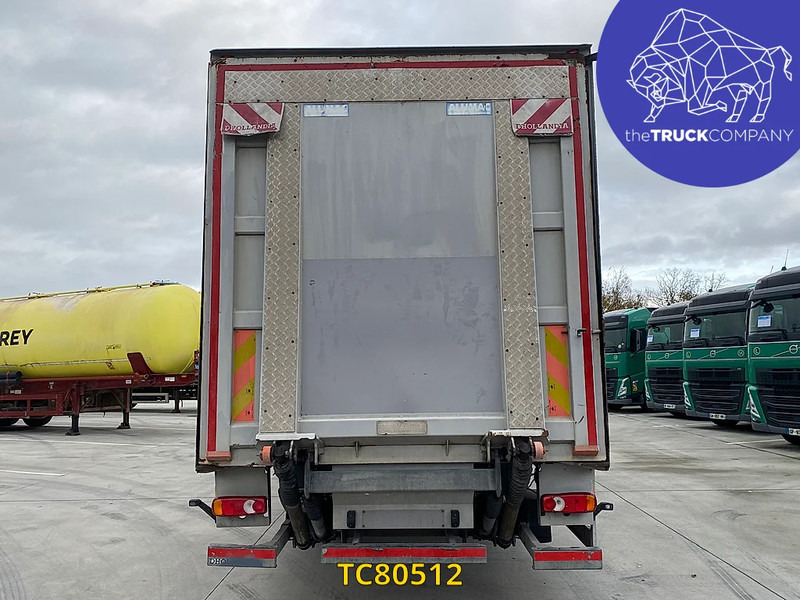 Renault Midlum 240 - Camion furgon: Foto 3 Renault Midlum 240 - Camion furgon: Foto 3