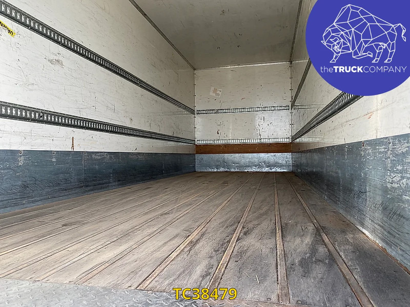 Renault T 430 - Camion furgon: Foto 4 Renault T 430 - Camion furgon: Foto 4