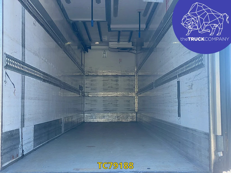 Volvo FM 330 - Camion frigider: Foto 3 Volvo FM 330 - Camion frigider: Foto 3