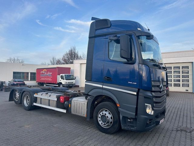 Mercedes-Benz 2548 - Camion transport containere/ Swap body: Foto 1 Mercedes-Benz 2548 - Camion transport containere/ Swap body: Foto 1