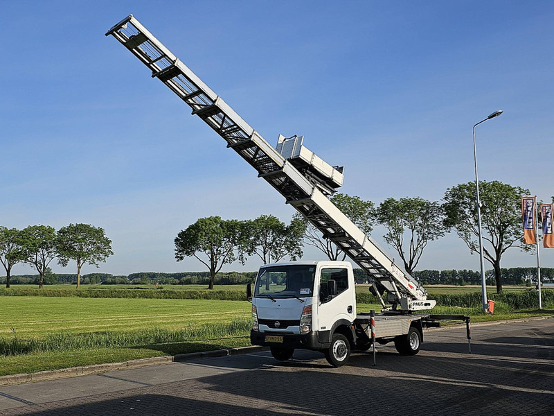 Nissan Cabstar 2.5 27M-Paus-Verhuislift - Autoutilitară: Foto 2 Nissan Cabstar 2.5 27M-Paus-Verhuislift - Autoutilitară: Foto 2