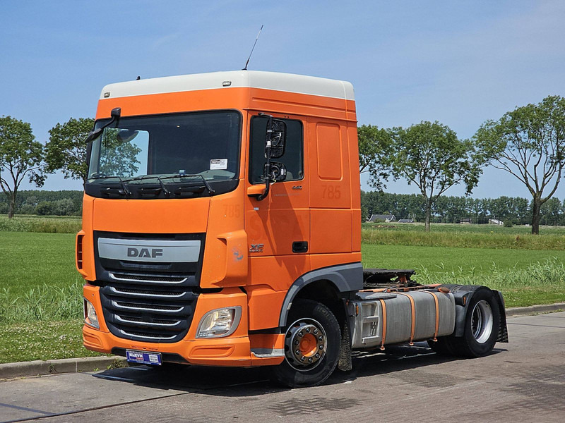 DAF XF 440 SPACECAB MANUAL - Cap tractor: Foto 2 DAF XF 440 SPACECAB MANUAL - Cap tractor: Foto 2