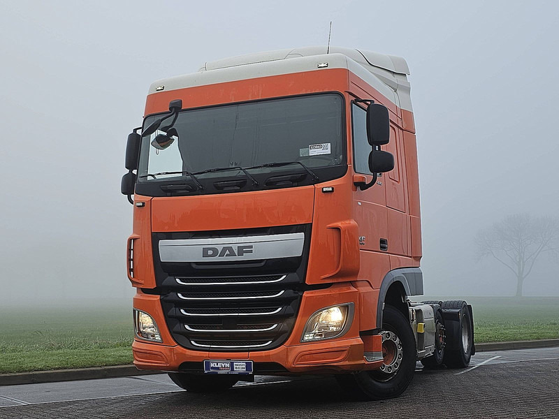 DAF XF 440 - Cap tractor: Foto 1 DAF XF 440 - Cap tractor: Foto 1