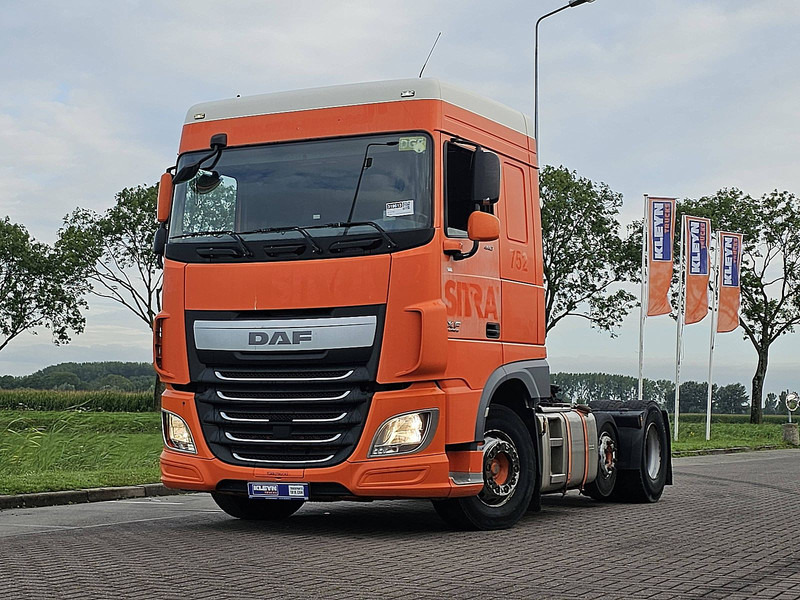 DAF XF 440 - Cap tractor: Foto 1 DAF XF 440 - Cap tractor: Foto 1