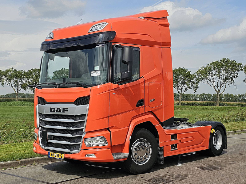DAF XF 450 NGD SKIRTS 156TKM - Cap tractor: Foto 2 DAF XF 450 NGD SKIRTS 156TKM - Cap tractor: Foto 2