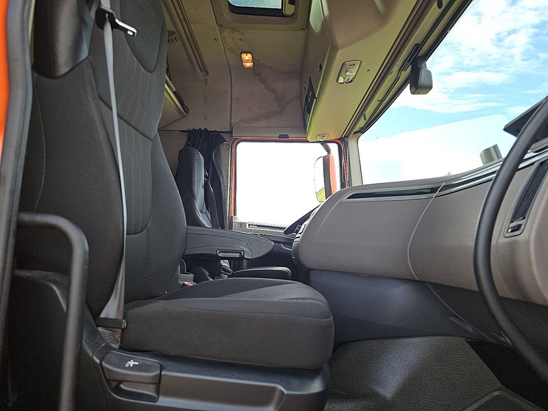 Cap tractor DAF XF 450: Foto 7