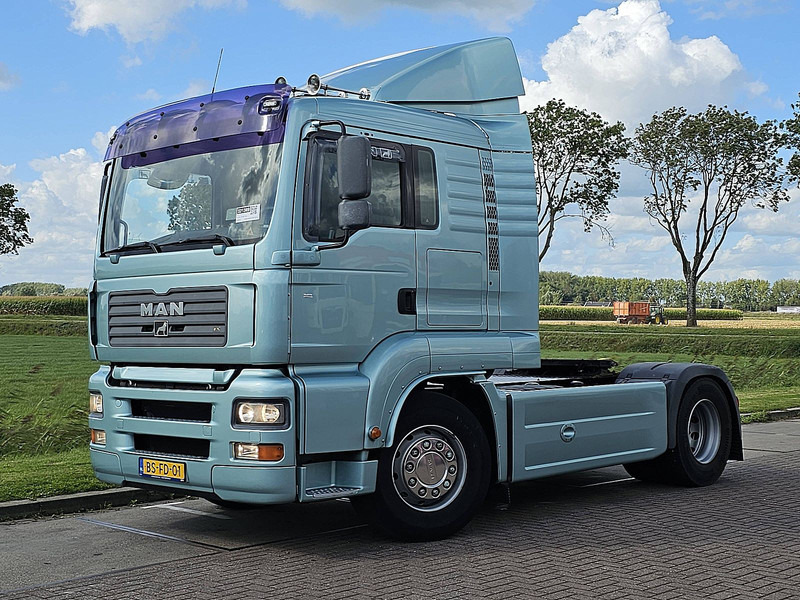 MAN 18.350 TGA NL-TRUCK L-CAB BED - Cap tractor: Foto 2 MAN 18.350 TGA NL-TRUCK L-CAB BED - Cap tractor: Foto 2