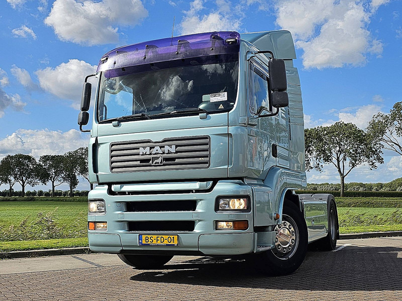 MAN 18.350 TGA NL-TRUCK L-CAB BED - Cap tractor: Foto 1 MAN 18.350 TGA NL-TRUCK L-CAB BED - Cap tractor: Foto 1