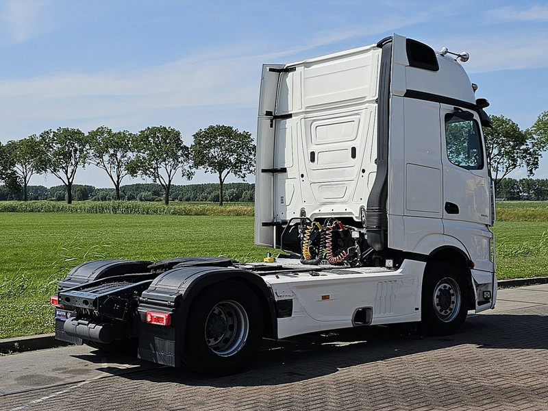 Mercedes-Benz ACTROS 1845 LS Gigaspace - Cap tractor: Foto 3 Mercedes-Benz ACTROS 1845 LS Gigaspace - Cap tractor: Foto 3