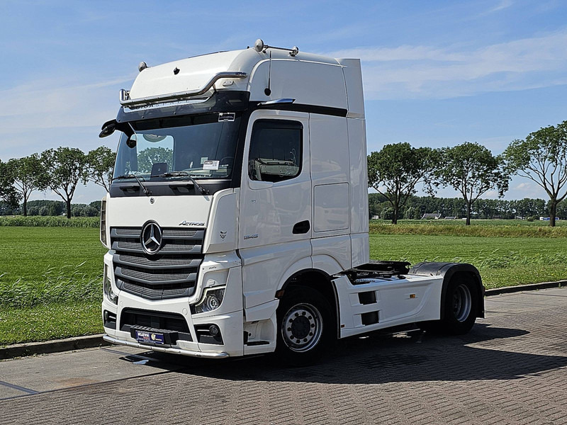 Mercedes-Benz ACTROS 1845 LS Gigaspace - Cap tractor: Foto 2 Mercedes-Benz ACTROS 1845 LS Gigaspace - Cap tractor: Foto 2