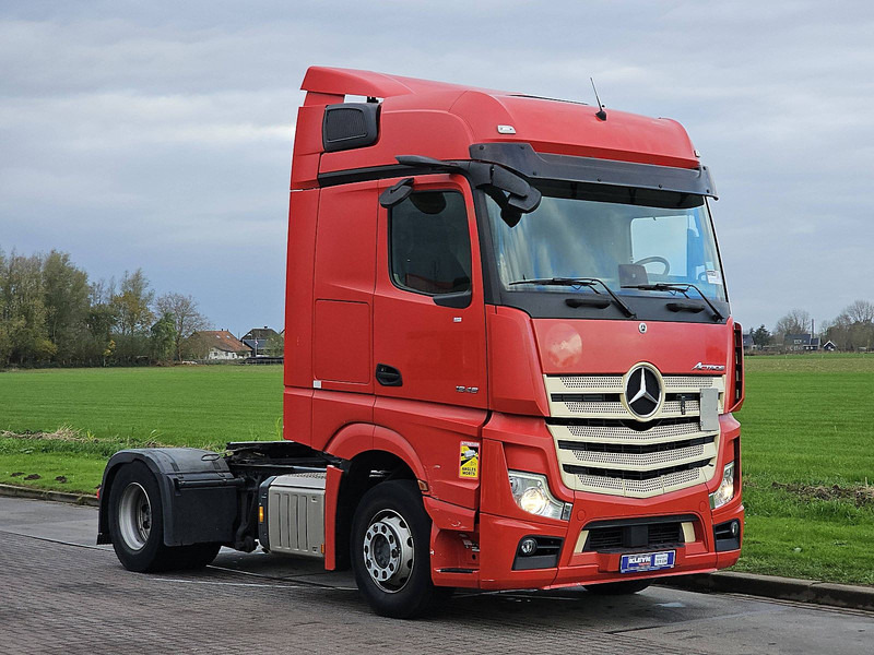Mercedes-Benz ACTROS 1848 LS - Cap tractor: Foto 5 Mercedes-Benz ACTROS 1848 LS - Cap tractor: Foto 5