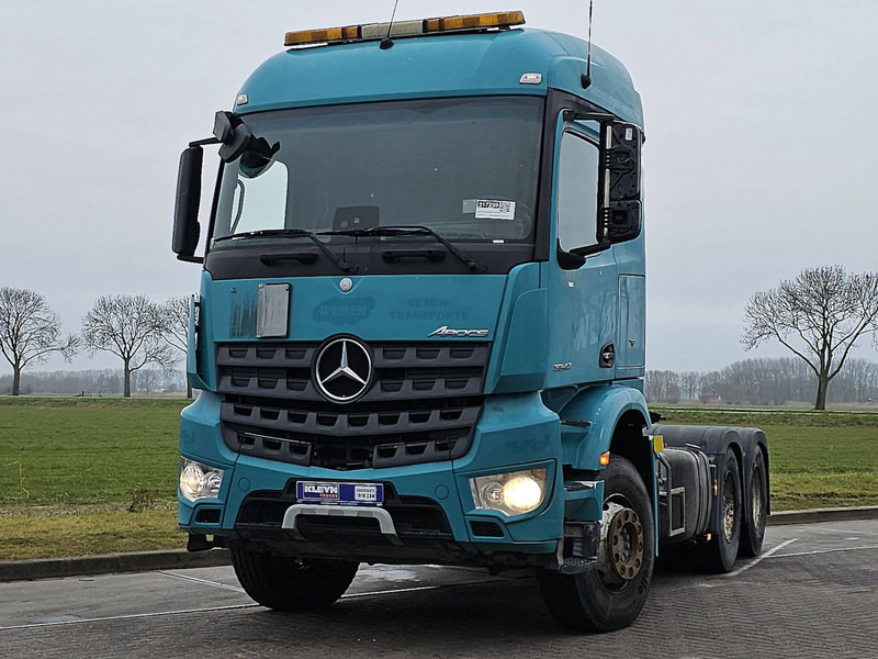 Mercedes-Benz AROCS 3342 - Cap tractor: Foto 1 Mercedes-Benz AROCS 3342 - Cap tractor: Foto 1