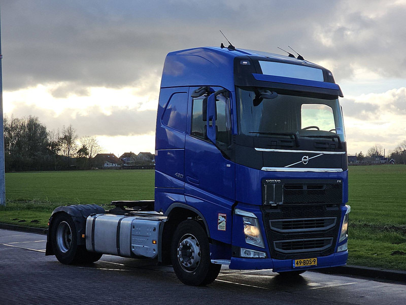 Volvo FH 420 Globetrotter - Cap tractor: Foto 5 Volvo FH 420 Globetrotter - Cap tractor: Foto 5