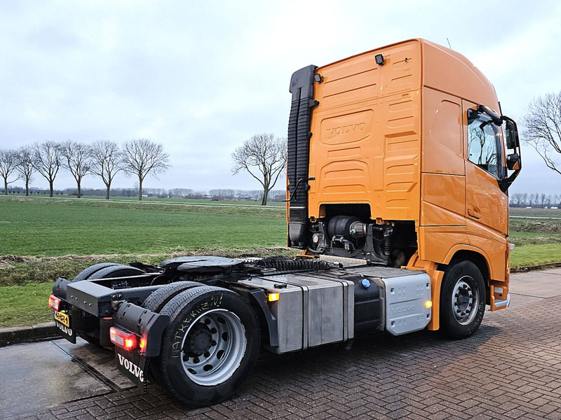 Volvo FH 420 VOITH RET. LEATHER - Cap tractor: Foto 3 Volvo FH 420 VOITH RET. LEATHER - Cap tractor: Foto 3