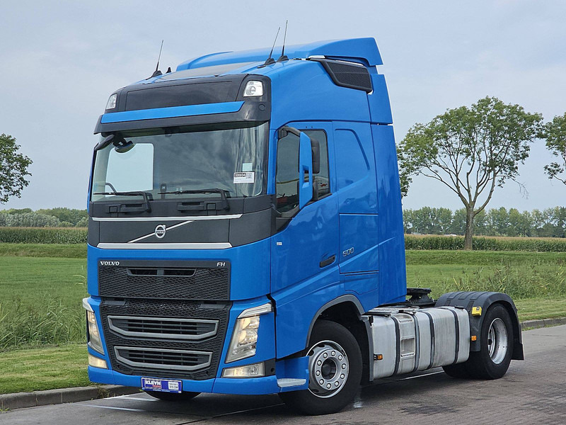 Volvo FH 500 GLOBETROTTER 2X TANK - Cap tractor: Foto 2 Volvo FH 500 GLOBETROTTER 2X TANK - Cap tractor: Foto 2