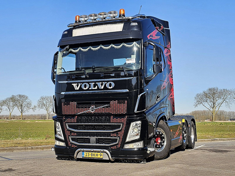 Volvo FH 540 6X2 ALCOA XENON SHOW - Cap tractor: Foto 1 Volvo FH 540 6X2 ALCOA XENON SHOW - Cap tractor: Foto 1