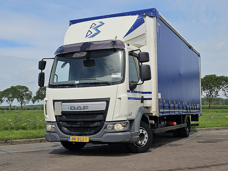 DAF LF 210 11.9T LIFT AIRCO - Camion cu prelată: Foto 1 DAF LF 210 11.9T LIFT AIRCO - Camion cu prelată: Foto 1