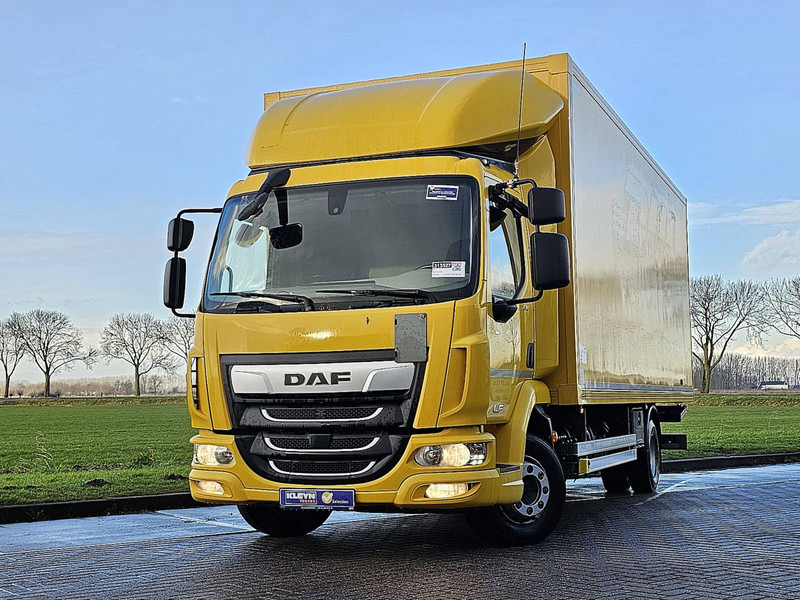 DAF LF 230 11.9T PX7 TAILLIFT - Camion furgon: Foto 1 DAF LF 230 11.9T PX7 TAILLIFT - Camion furgon: Foto 1