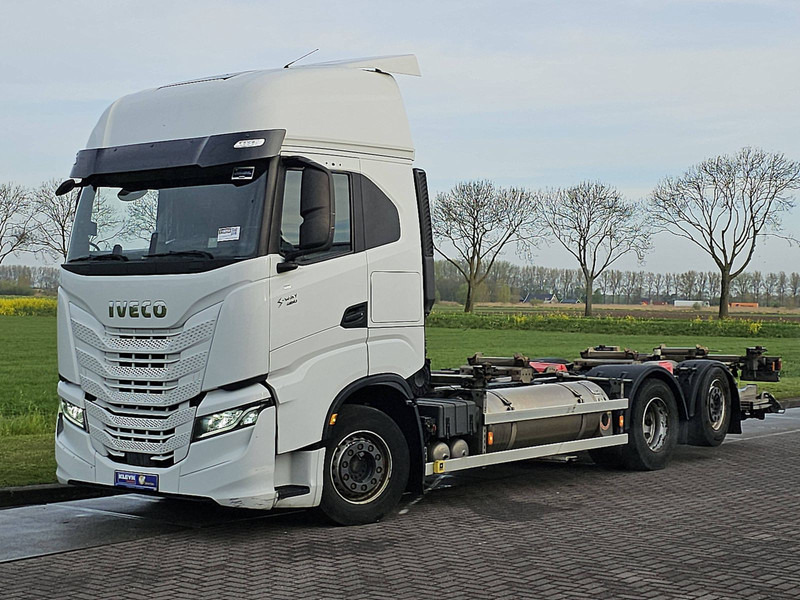 Iveco S-WAY AS260S46 LNG INT. STEERAXLE - Camion transport containere/ Swap body: Foto 2 Iveco S-WAY AS260S46 LNG INT. STEERAXLE - Camion transport containere/ Swap body: Foto 2