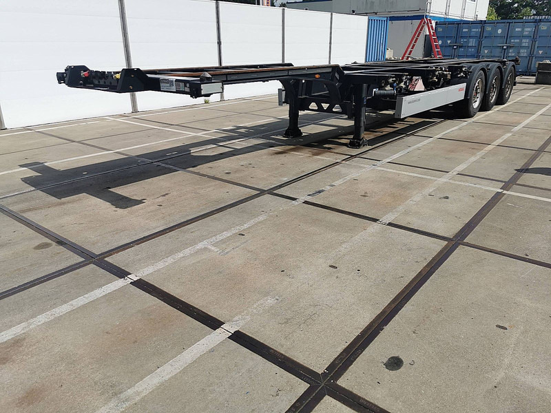 Kögel S24-2 PORT40 SIMPLEX SAF DISC LIFT - Semiremorcă transport containere/ Swap body: Foto 1 Kögel S24-2 PORT40 SIMPLEX SAF DISC LIFT - Semiremorcă transport containere/ Swap body: Foto 1