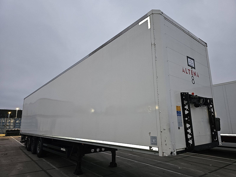 Kögel SKH24 LIFTAXLE 2T TAILLIFT - Semiremorcă furgon: Foto 3 Kögel SKH24 LIFTAXLE 2T TAILLIFT - Semiremorcă furgon: Foto 3