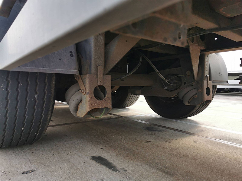 Semiremorcă prelată Kögel SN 24 COIL: Foto 9 Semiremorcă prelată Kögel SN 24 COIL: Foto 9