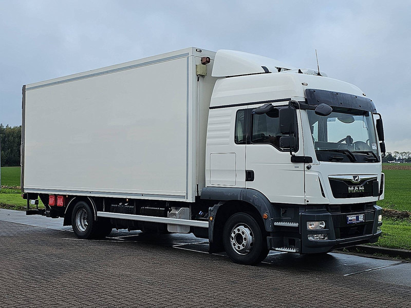 MAN 12.250 TGM LX HEATER 2T LIFT - Camion frigider: Foto 5 MAN 12.250 TGM LX HEATER 2T LIFT - Camion frigider: Foto 5