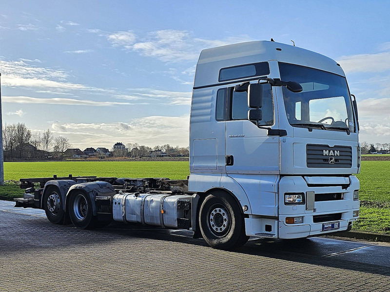 MAN 26.440 TGA XXL 6X2 TAILLIFT - Camion transport containere/ Swap body: Foto 5 MAN 26.440 TGA XXL 6X2 TAILLIFT - Camion transport containere/ Swap body: Foto 5