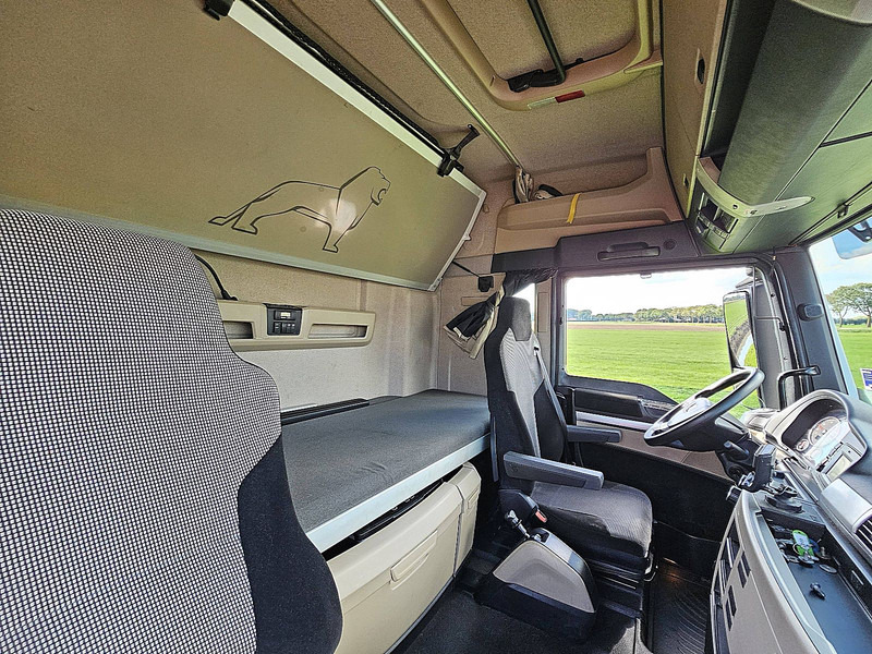 Leasing de MAN 26.500 TGX MAN 26.500 TGX: Foto 15 Leasing de MAN 26.500 TGX MAN 26.500 TGX: Foto 15