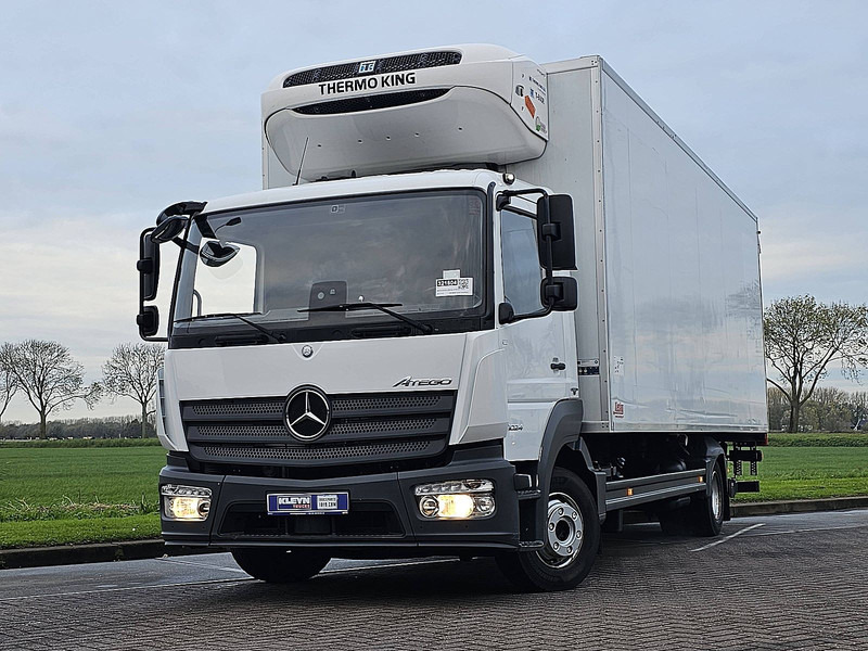 Mercedes-Benz ATEGO 1024 - Camion frigider: Foto 1 Mercedes-Benz ATEGO 1024 - Camion frigider: Foto 1