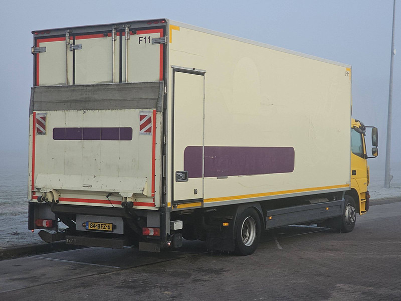 Mercedes-Benz ATEGO 1224 CARRIER TAILLIFT - Camion frigider: Foto 3 Mercedes-Benz ATEGO 1224 CARRIER TAILLIFT - Camion frigider: Foto 3
