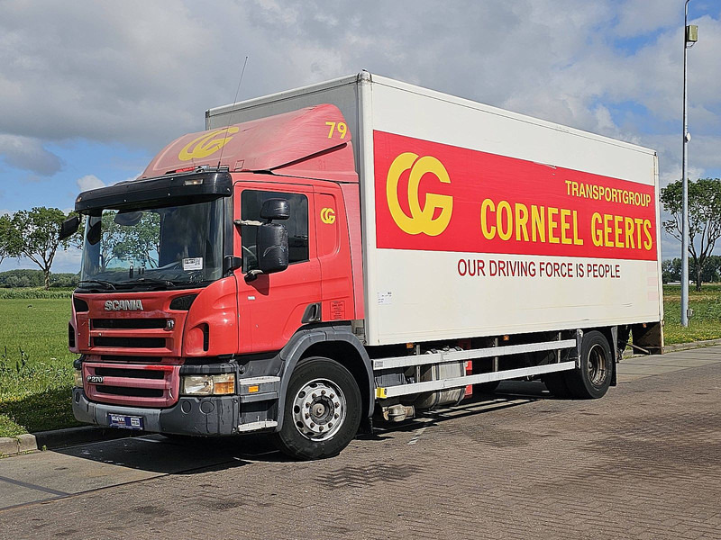 Scania P270 LIFT HARD WOOD FLOOR - Camion furgon: Foto 2 Scania P270 LIFT HARD WOOD FLOOR - Camion furgon: Foto 2