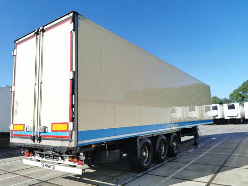 Schmitz Cargobull SKO 24 BI-TEMP - Semiremorcă frigider: Foto 2 Schmitz Cargobull SKO 24 BI-TEMP - Semiremorcă frigider: Foto 2