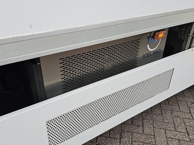 Camion frigider Volvo FH 460 6X2 LAMBERET COMBI: Foto 18 Camion frigider Volvo FH 460 6X2 LAMBERET COMBI: Foto 18