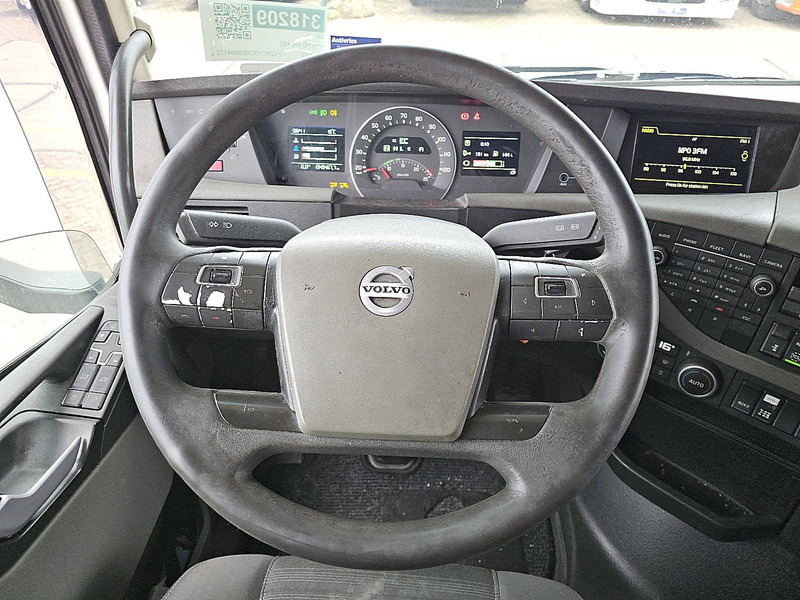 Camion frigider Volvo FH 460 6X2 LAMBERET COMBI: Foto 14 Camion frigider Volvo FH 460 6X2 LAMBERET COMBI: Foto 14