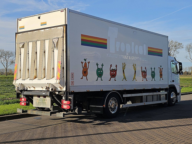 Volvo FM 11.330 3 SEATS LIFT 290TKM - Camion furgon: Foto 3 Volvo FM 11.330 3 SEATS LIFT 290TKM - Camion furgon: Foto 3