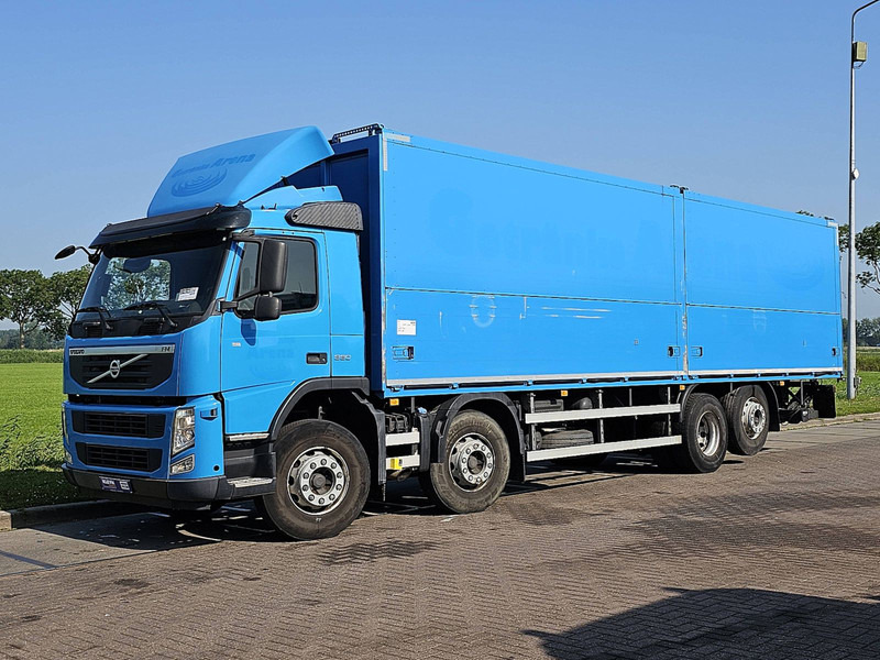 Volvo FM 11.330 8X2 BÄR 2000KG LIFT - Camion furgon: Foto 2 Volvo FM 11.330 8X2 BÄR 2000KG LIFT - Camion furgon: Foto 2