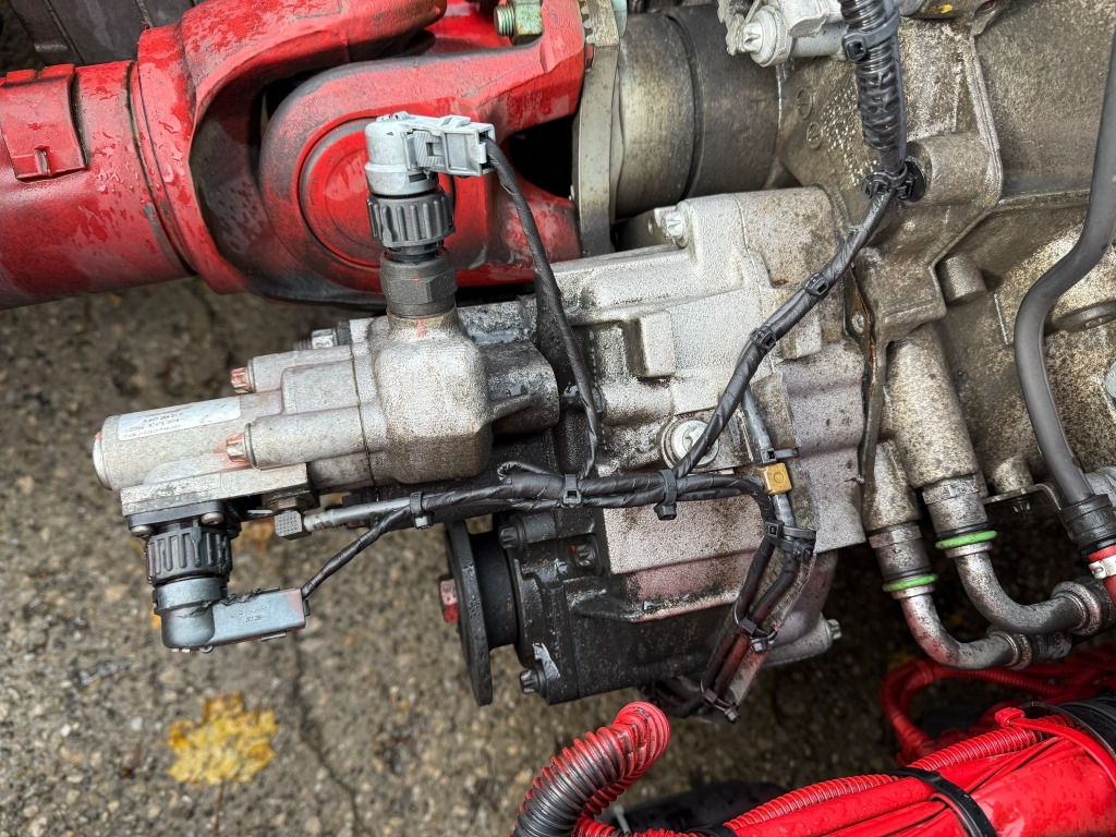 Cap tractor Mercedes-Benz Actros 1845 Klimaautom. Retarder 2x Nebenantrieb: Foto 12 Cap tractor Mercedes-Benz Actros 1845 Klimaautom. Retarder 2x Nebenantrieb: Foto 12