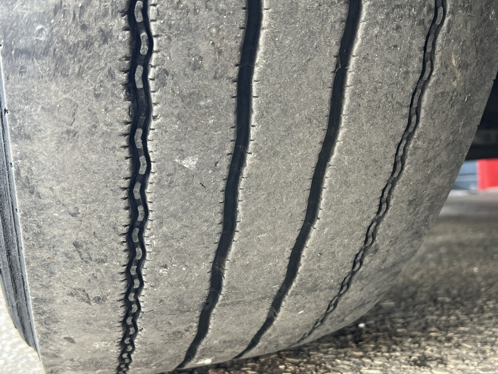 Scania G440 Euro6 Highline Klimaautom.Retarder 2xTank - Cap tractor: Foto 3 Scania G440 Euro6 Highline Klimaautom.Retarder 2xTank - Cap tractor: Foto 3
