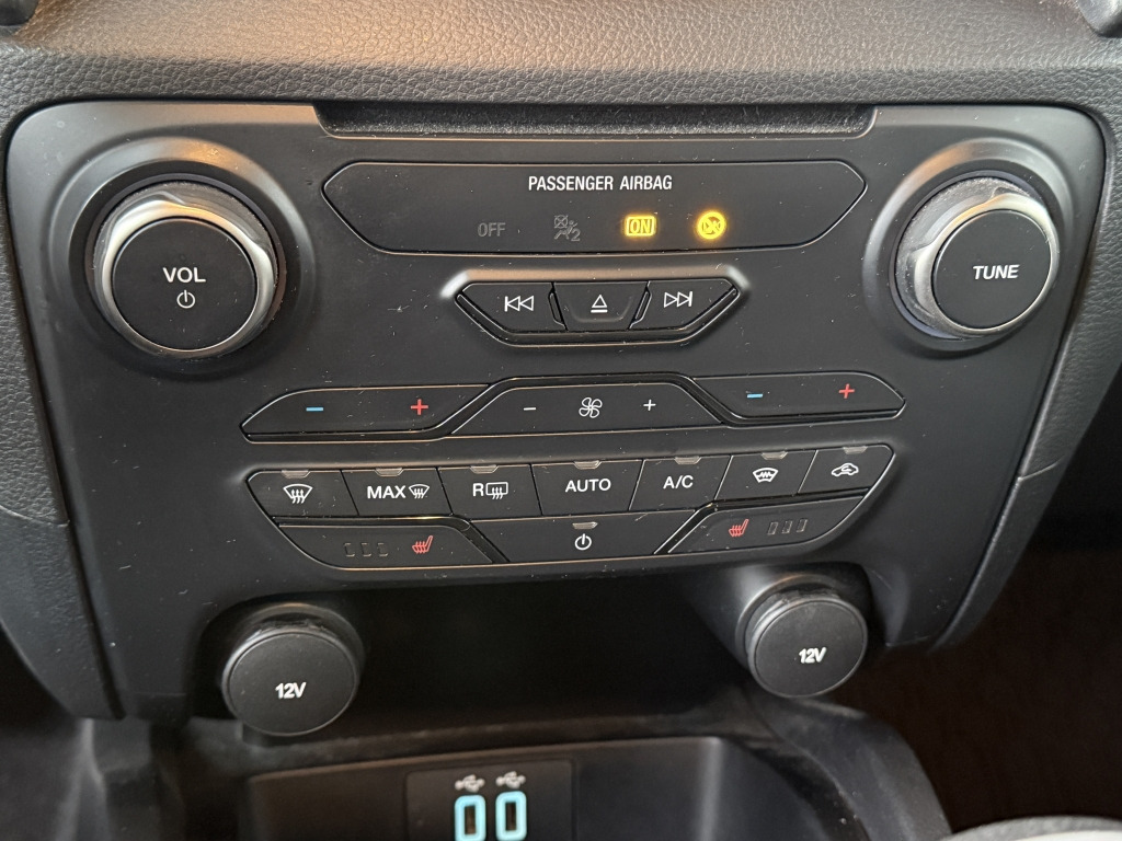 Ford Ranger 2.0L Ecoblue Raptor DoKa 4x4 Standheizung - Autoutilitară cu platformă, Autoutilitară cabină dublă: Foto 3 Ford Ranger 2.0L Ecoblue Raptor DoKa 4x4 Standheizung - Autoutilitară cu platformă, Autoutilitară cabină dublă: Foto 3