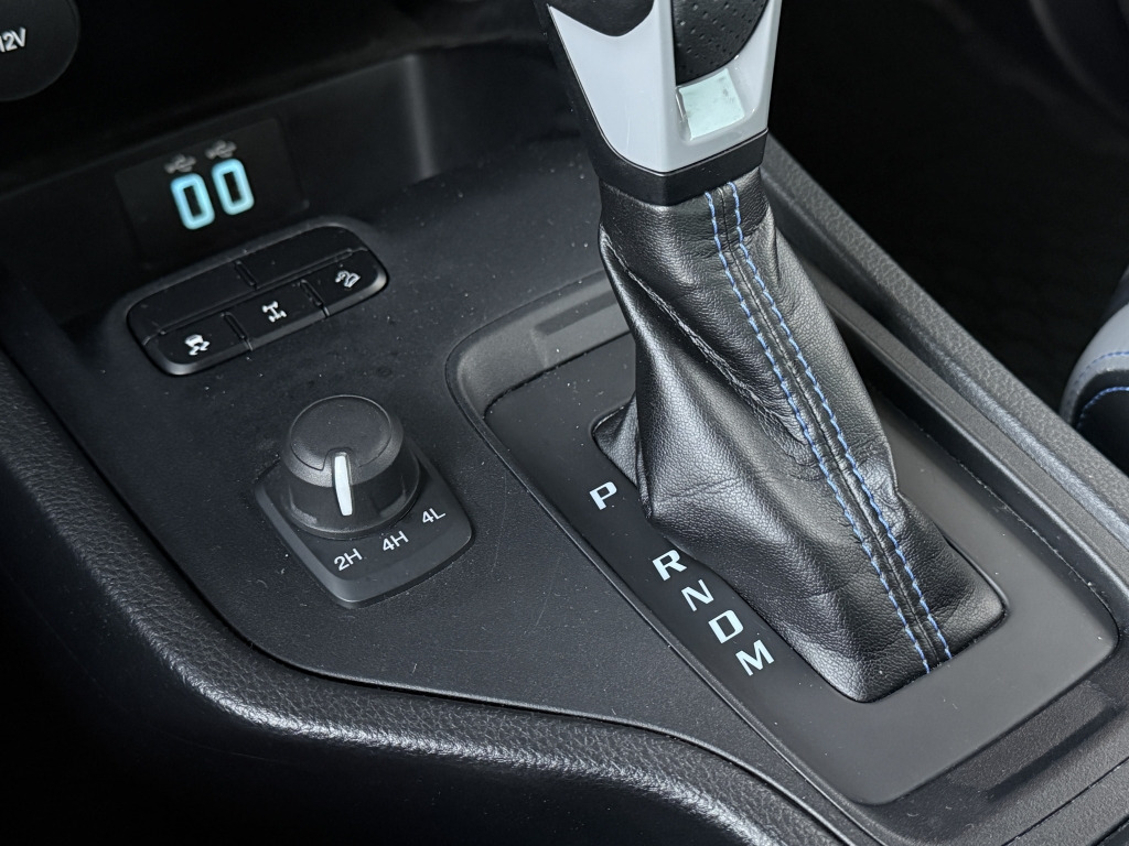 Ford Ranger 2.0L Ecoblue Raptor DoKa 4x4 Standheizung - SUV: Foto 2 Ford Ranger 2.0L Ecoblue Raptor DoKa 4x4 Standheizung - SUV: Foto 2