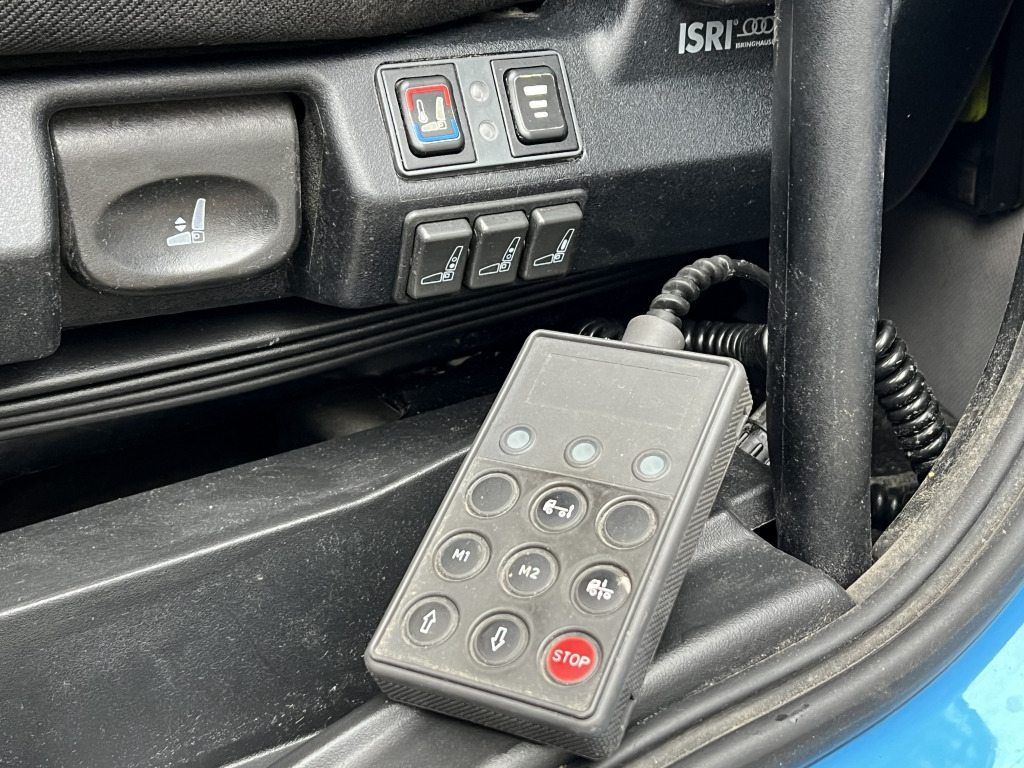 Iveco EC ML120EL21 CNG Erdgas Klima 7,2m Koff LBW+Tür - Camion furgon: Foto 4 Iveco EC ML120EL21 CNG Erdgas Klima 7,2m Koff LBW+Tür - Camion furgon: Foto 4