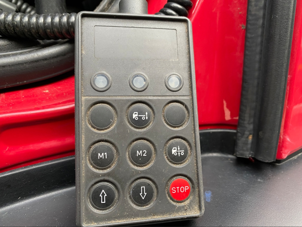 Iveco EuroCargo ML120E21 Standklima ACC 7,25m P+P LBW - Camion cu prelată: Foto 3 Iveco EuroCargo ML120E21 Standklima ACC 7,25m P+P LBW - Camion cu prelată: Foto 3