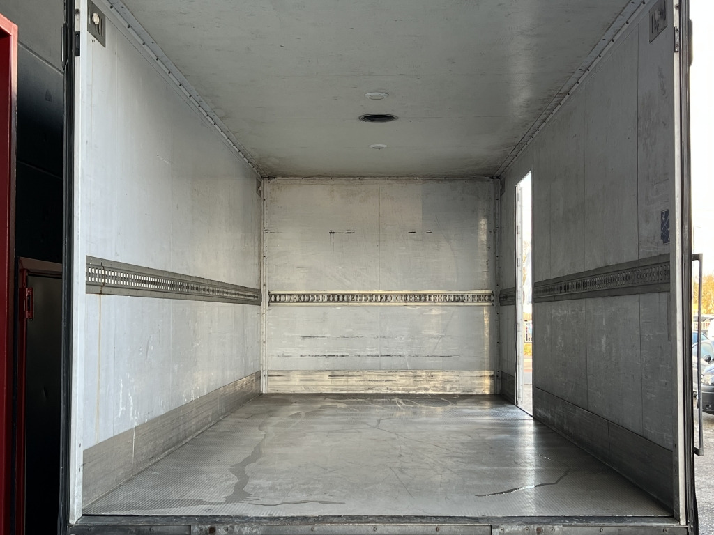 Mercedes-Benz Atego 816 LBW 1.000KG orig. 278.000km Start Stop - Autoutilitară box: Foto 4 Mercedes-Benz Atego 816 LBW 1.000KG orig. 278.000km Start Stop - Autoutilitară box: Foto 4