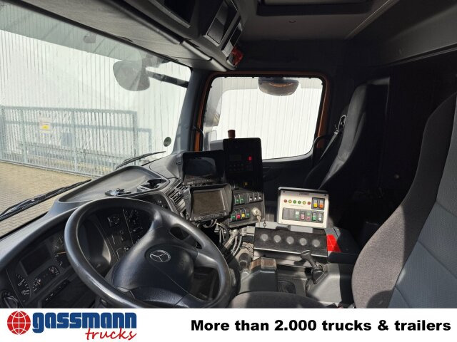 Mercedes-Benz Axor 1829 4x2, Zweiweg Z200, Kehrmaschine Faun - Camion: Foto 5 Mercedes-Benz Axor 1829 4x2, Zweiweg Z200, Kehrmaschine Faun - Camion: Foto 5