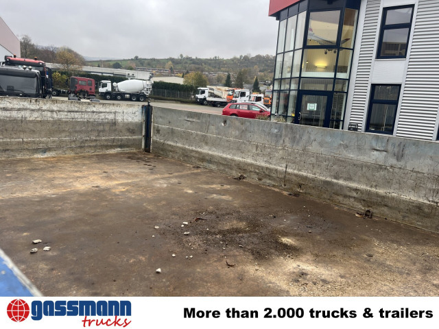 MAN TGA 26.480 6x4 BL, Intarder, SZM/Pritsche, Kran - Cap tractor: Foto 2 MAN TGA 26.480 6x4 BL, Intarder, SZM/Pritsche, Kran - Cap tractor: Foto 2