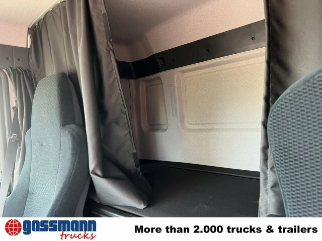 MAN TGL 8.220 4X2 BL - Cap tractor: Foto 2 MAN TGL 8.220 4X2 BL - Cap tractor: Foto 2